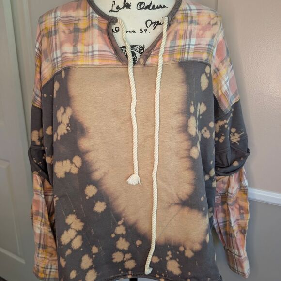 Oli & Hali Tops - Oli & Hali Multicolor Tie-Dye Hoodie